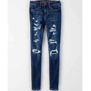 ❌SOLD❌ American Eagle Ripped High Waisted Jeans